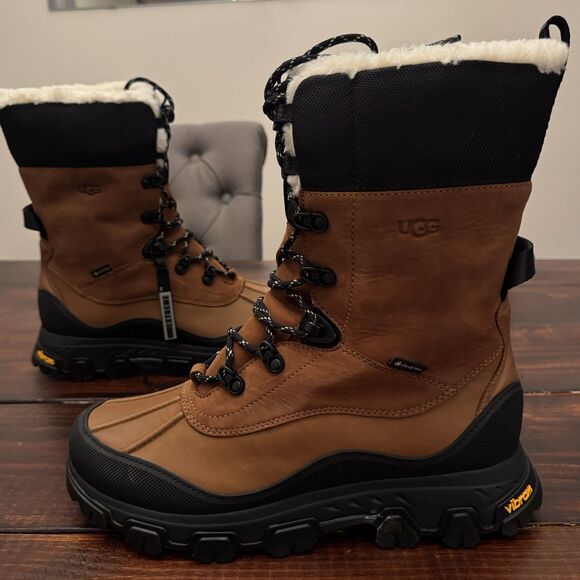 UGG Adirondack Meridian Gore-Tex Boots - Picture 1 of 8